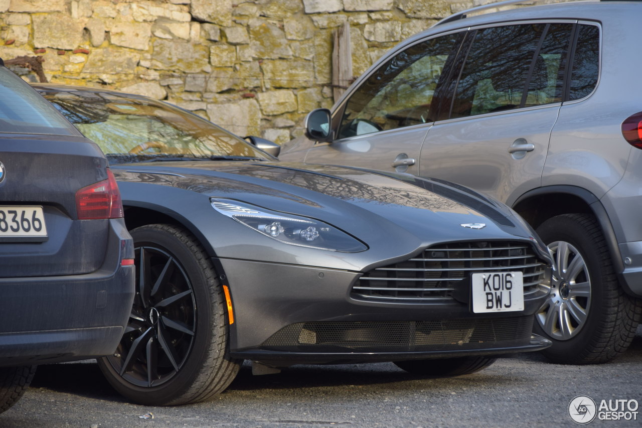 Aston Martin DB11 Launch Edition