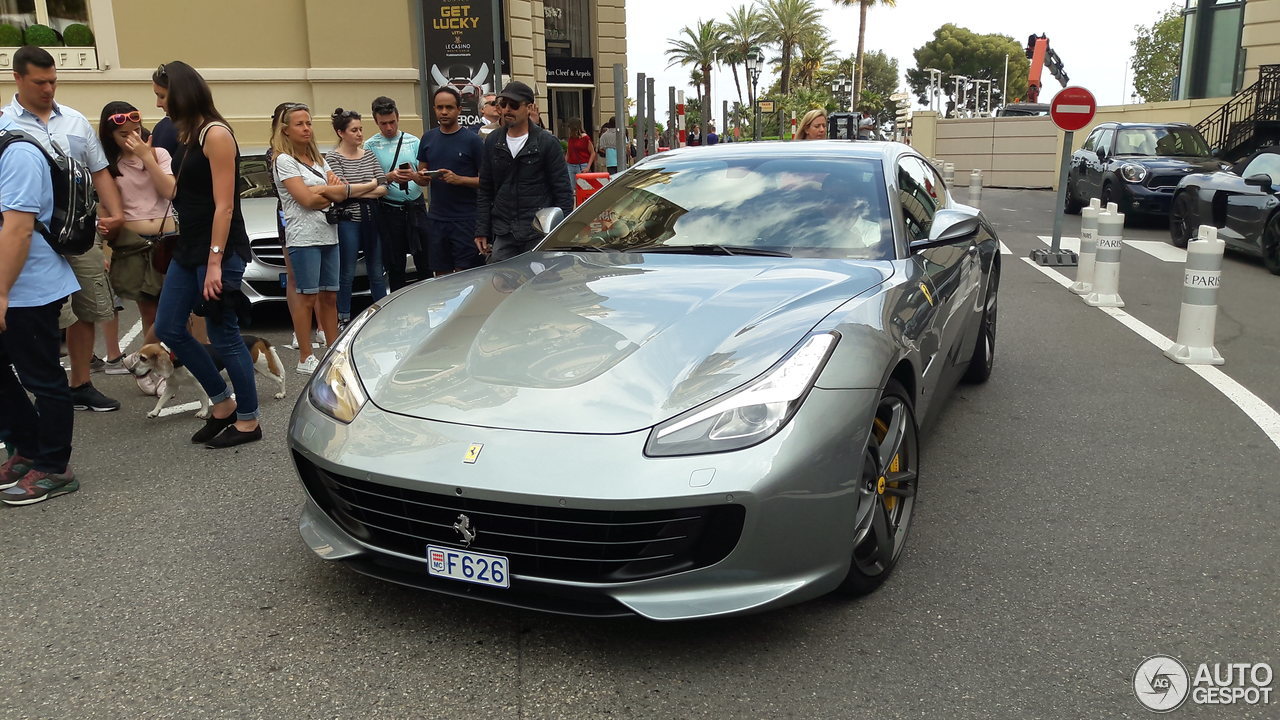 Ferrari GTC4Lusso