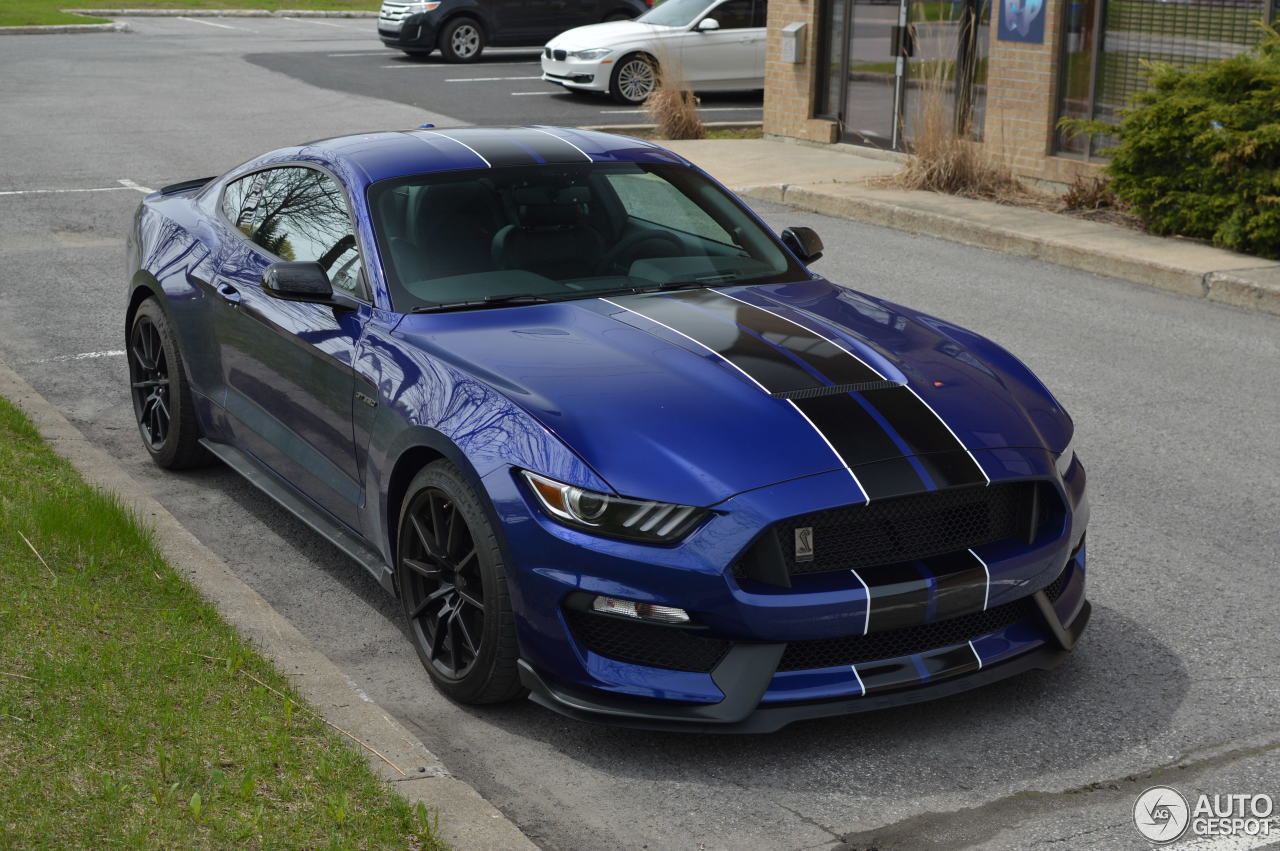 Ford Mustang Shelby GT350 2015