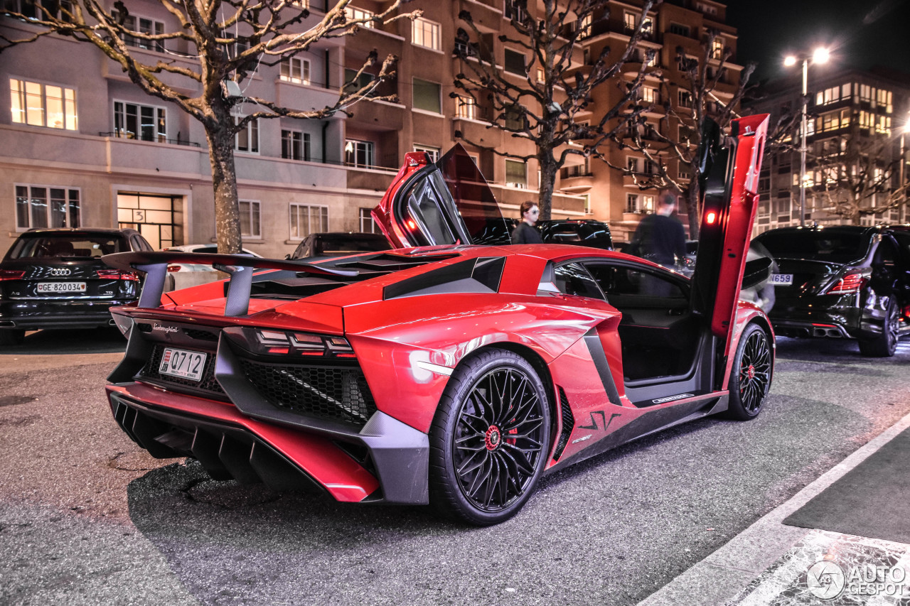 Lamborghini Aventador LP750-4 SuperVeloce