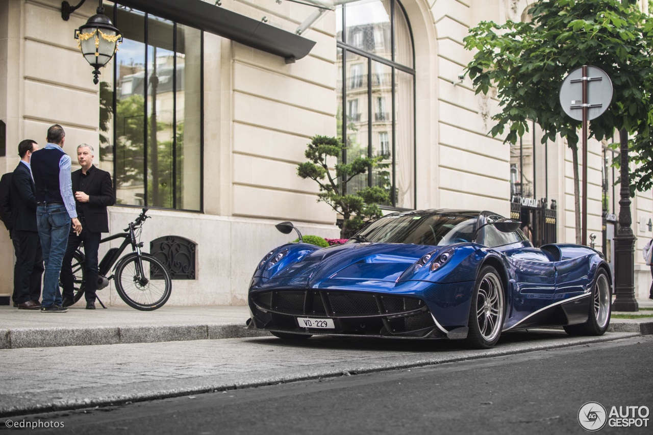 Pagani Huayra Carbon Edition