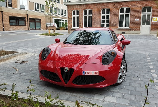 Alfa Romeo 4C Coupé