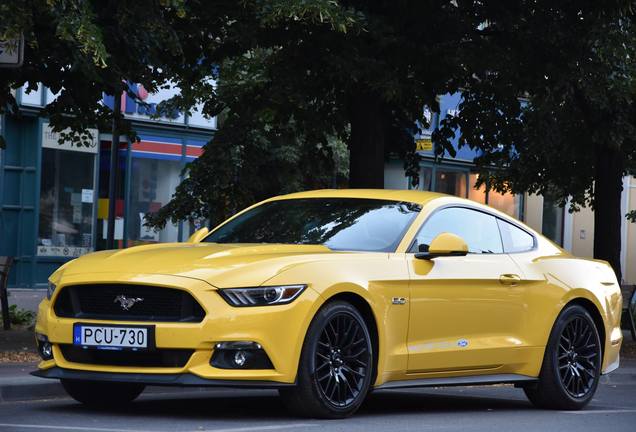 Ford Mustang GT 2015