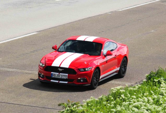 Ford Mustang GT 2015