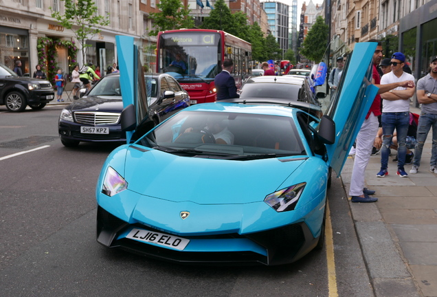 Lamborghini Aventador LP750-4 SuperVeloce