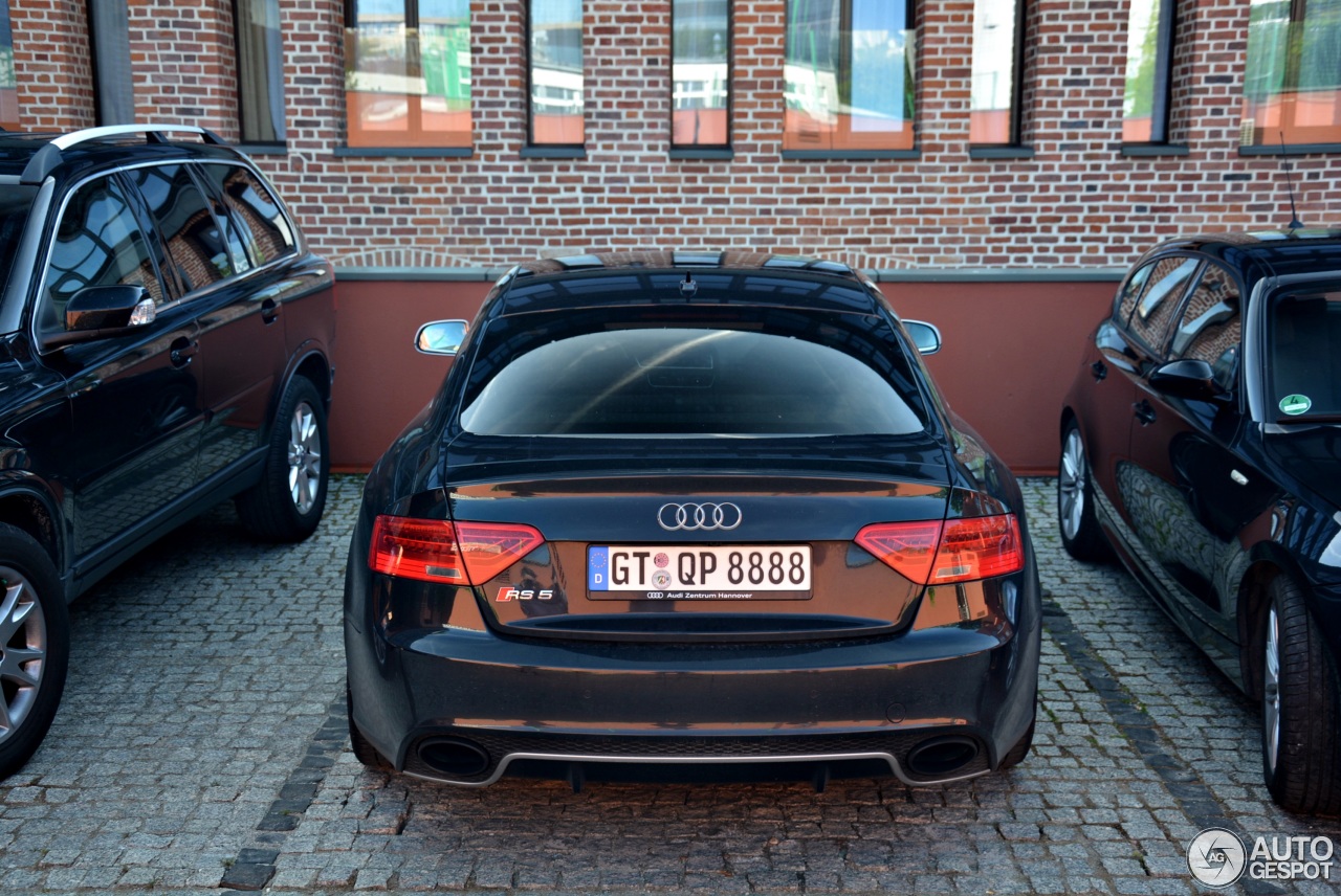 Audi RS5 B8 2012