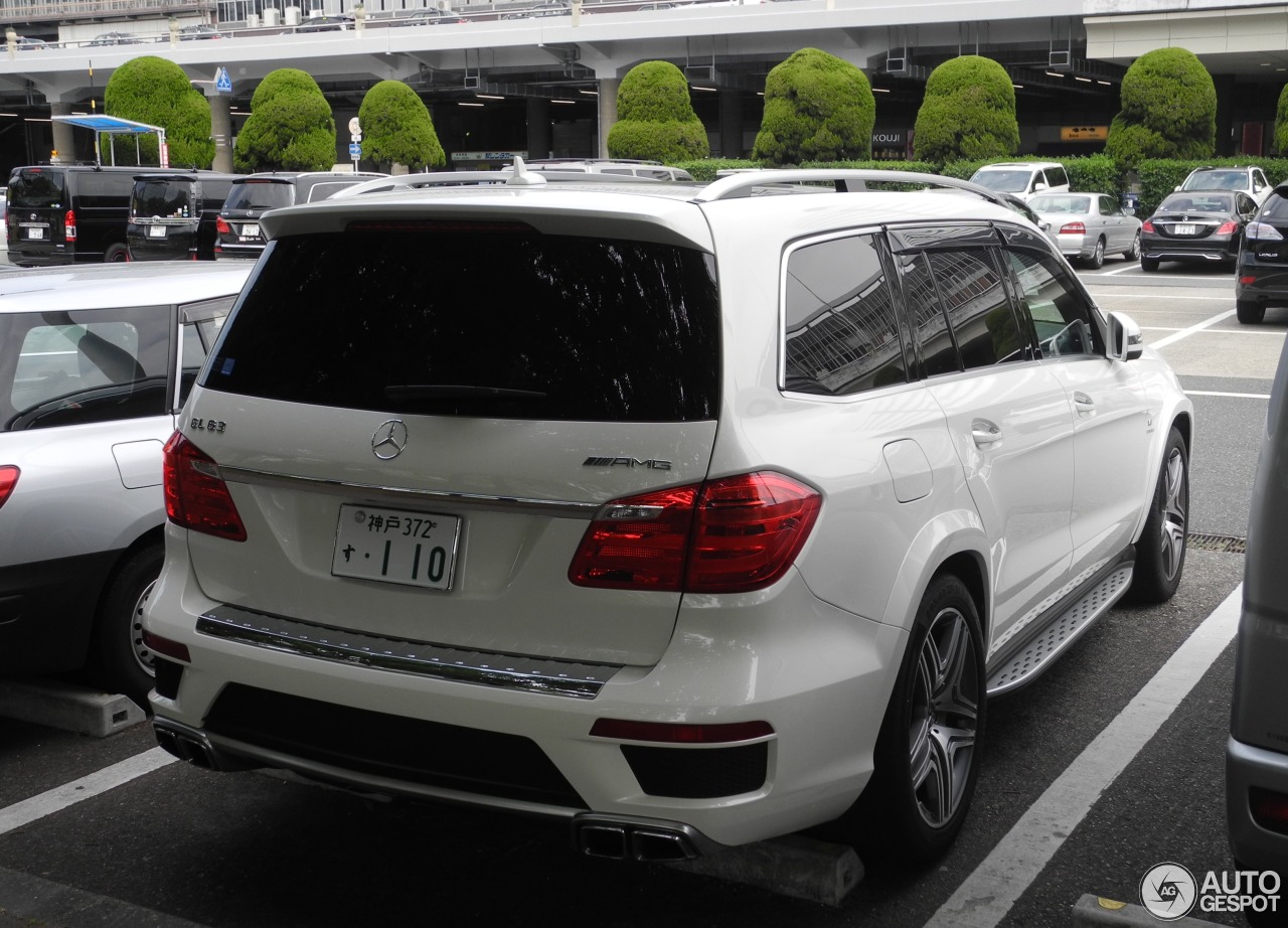 Mercedes-Benz GL 63 AMG X166