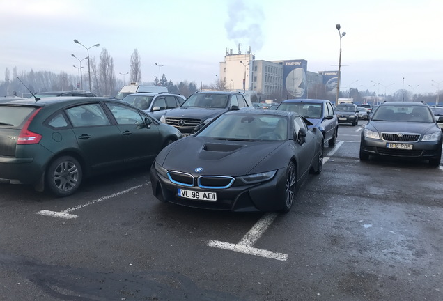 BMW i8