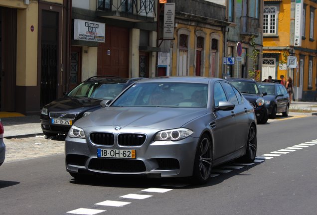 BMW M5 F10 2011