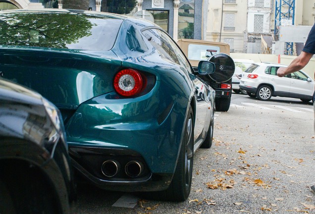 Ferrari FF