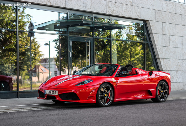 Ferrari Scuderia Spider 16M