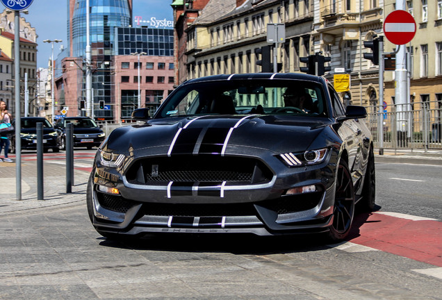 Ford Mustang Shelby GT350 2015