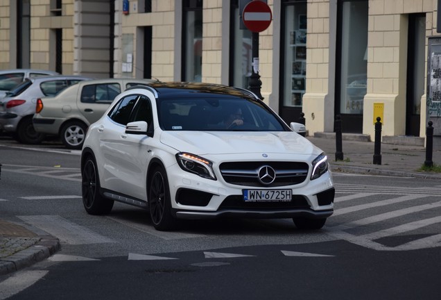 Mercedes-AMG GLA 45 X156