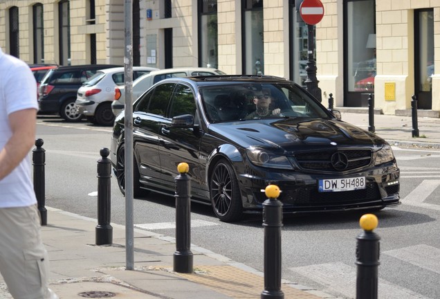 Mercedes-Benz C 63 AMG W204 2012