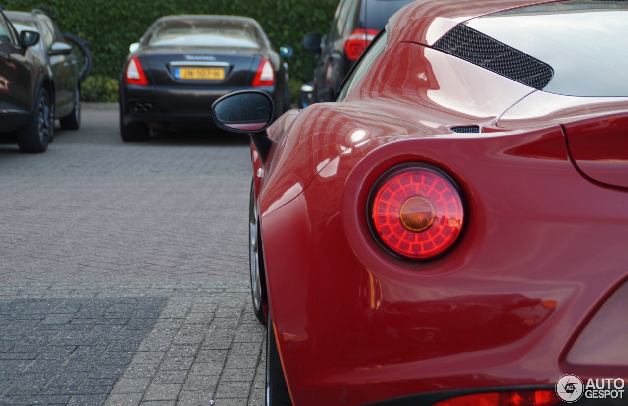 Alfa Romeo 4C Coupé