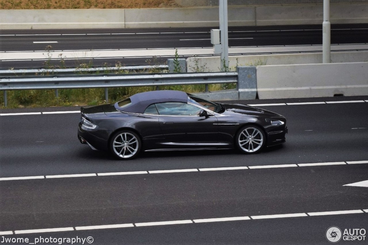 Aston Martin DBS Volante