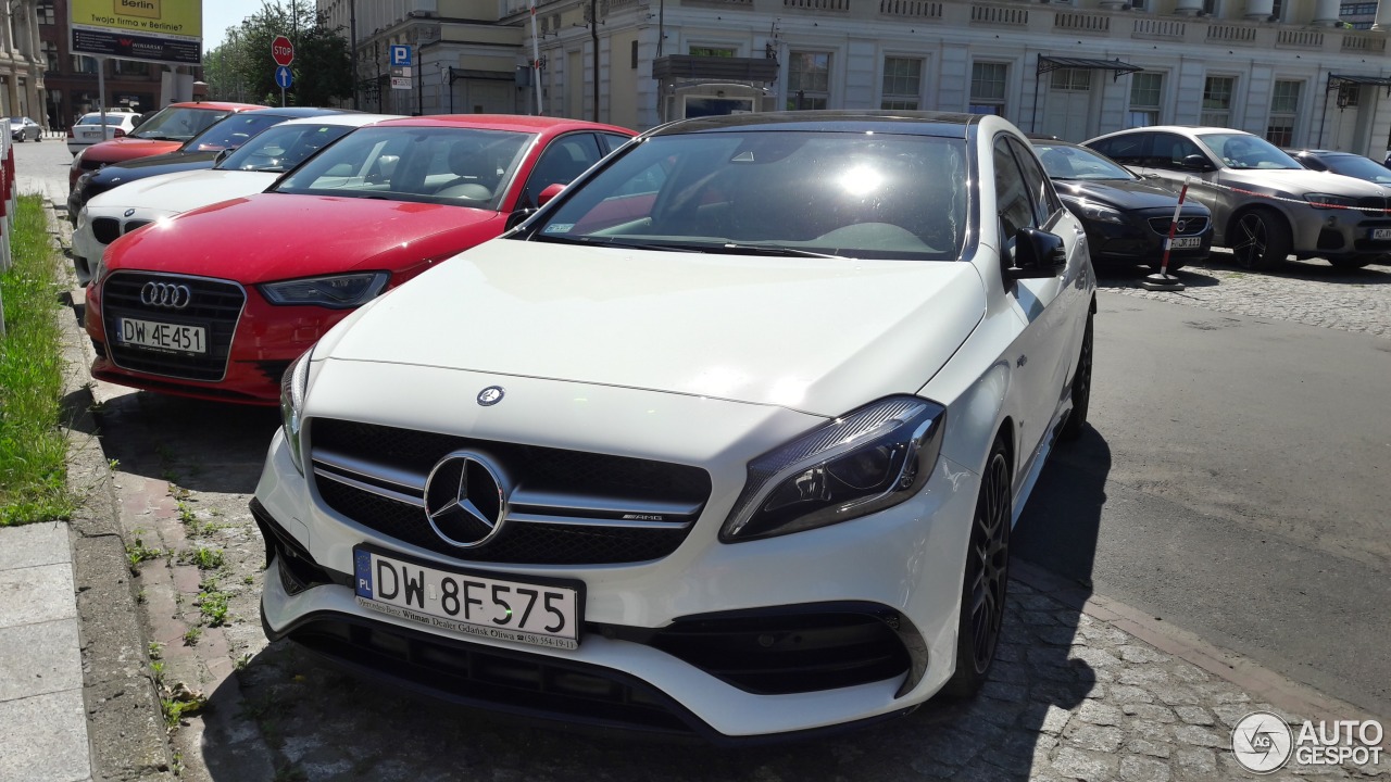 Mercedes-AMG A 45 W176 2015