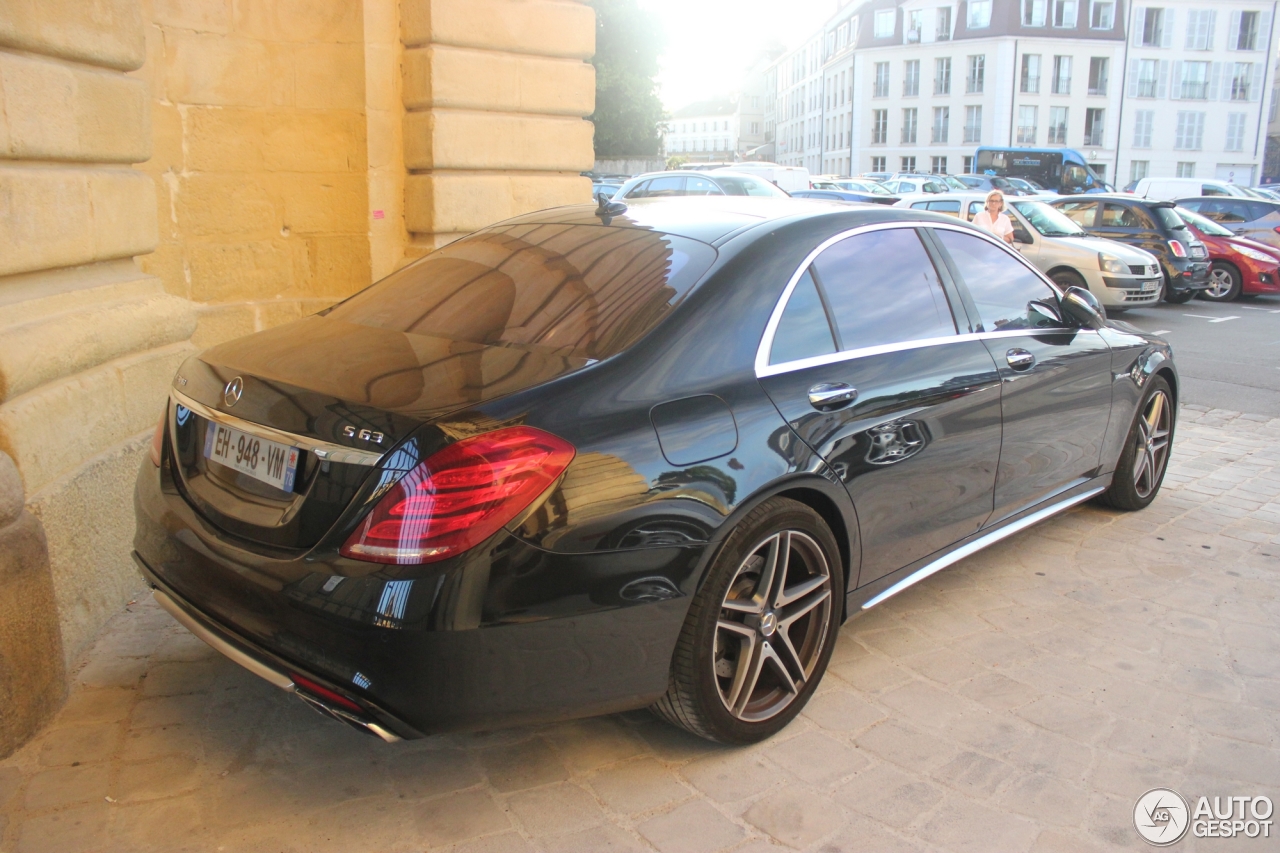 Mercedes-AMG S 63 V222