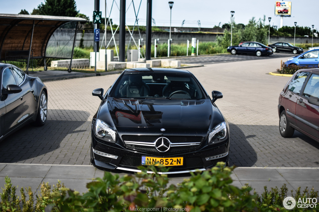 Mercedes-Benz SL 63 AMG R231