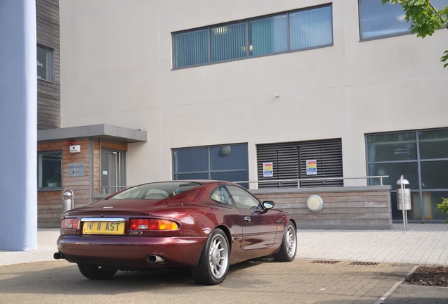 Aston Martin DB7