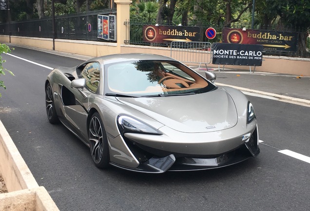 McLaren 570S