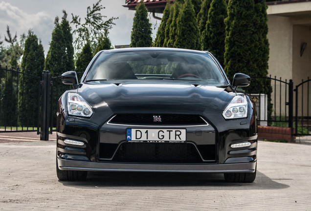 Nissan GT-R 2014