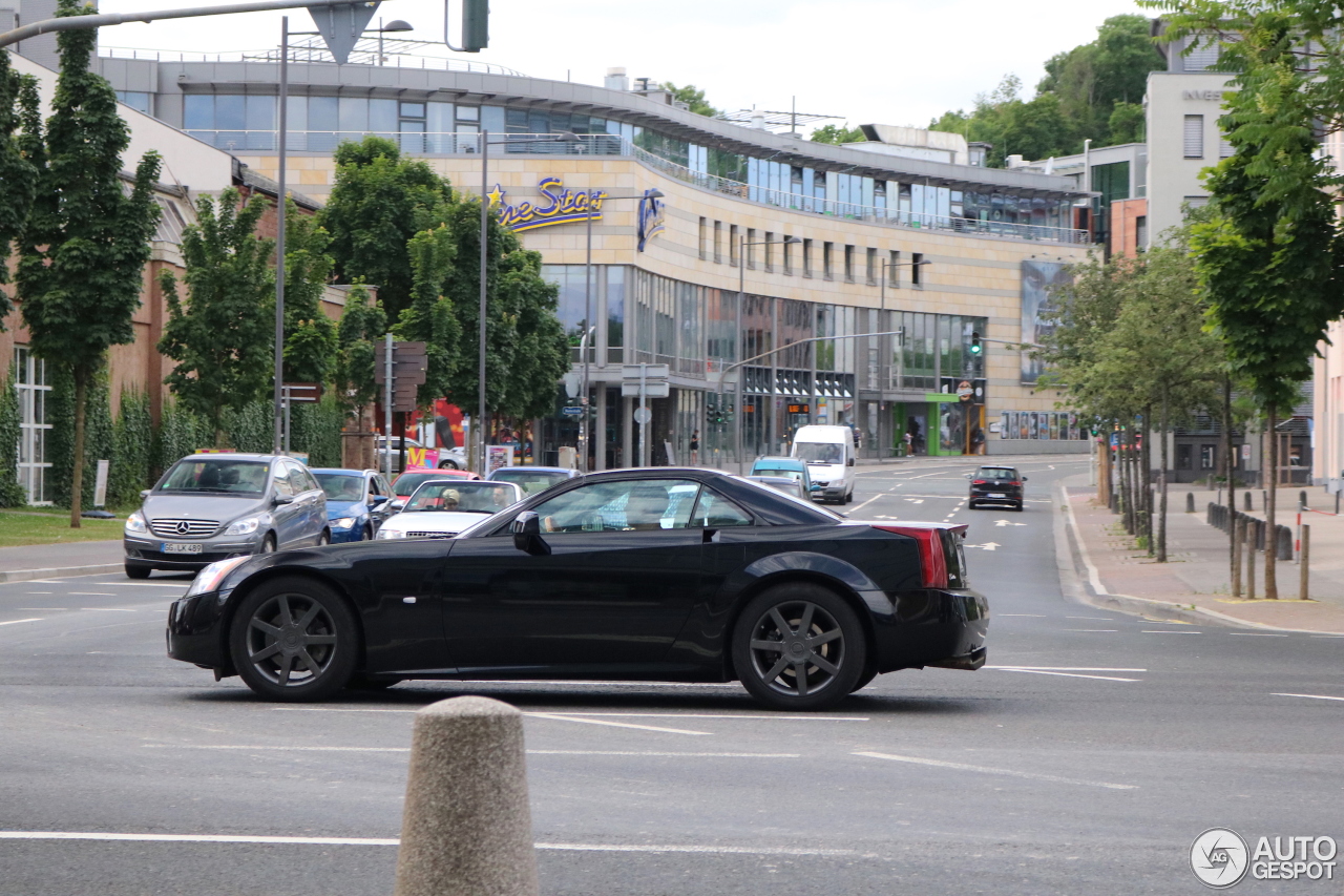 Cadillac XLR