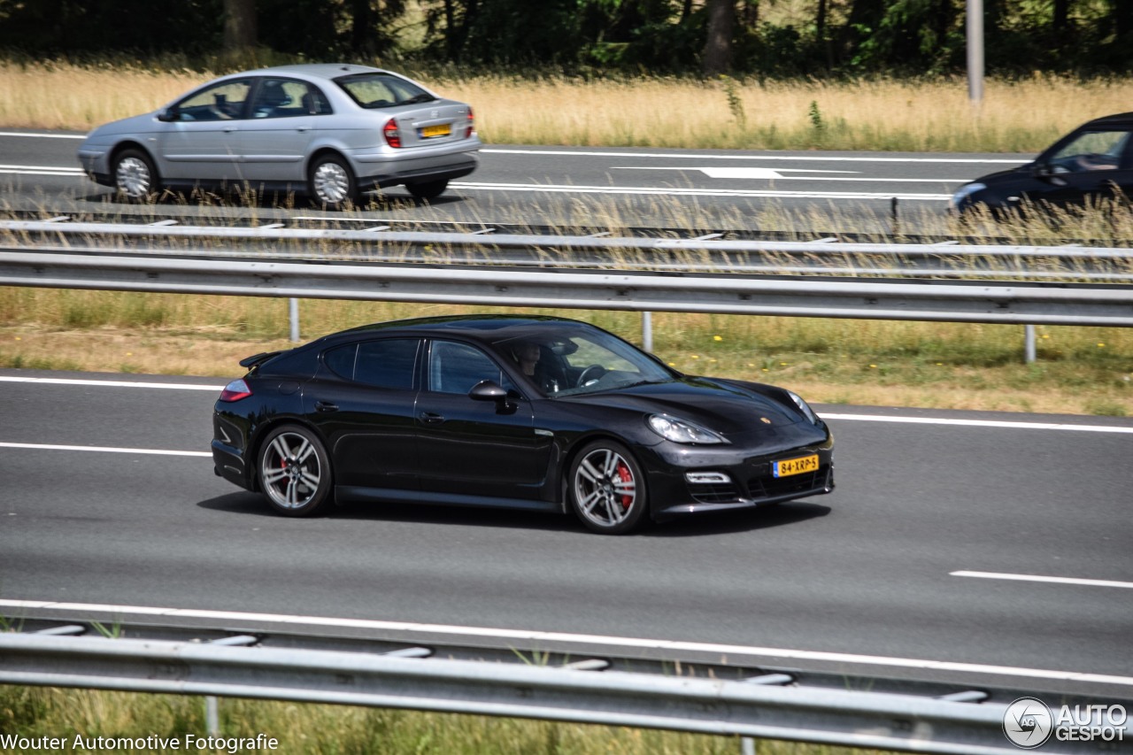 Porsche 970 Panamera GTS MkI