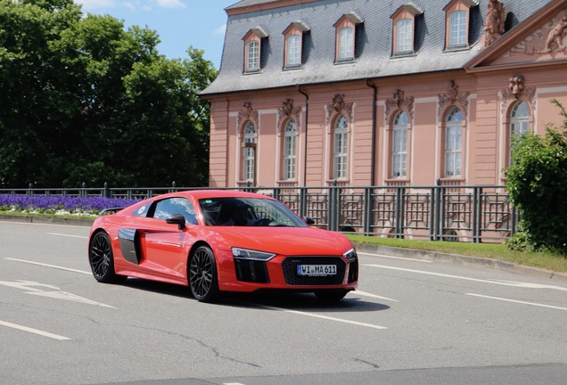 Audi R8 V10 Plus 2015