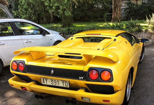 Lamborghini Diablo VT Roadster