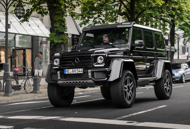 Mercedes-Benz G 500 4X4²