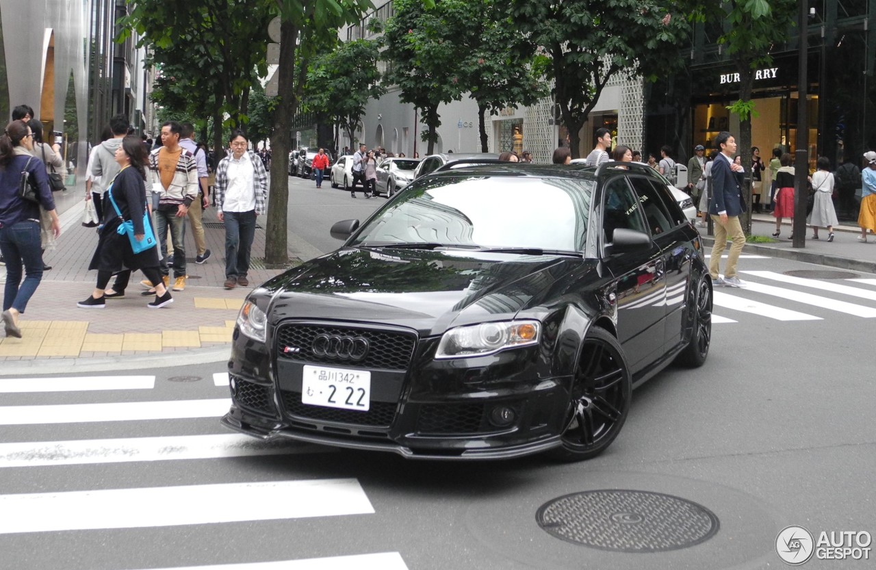 Audi RS4 Avant B7