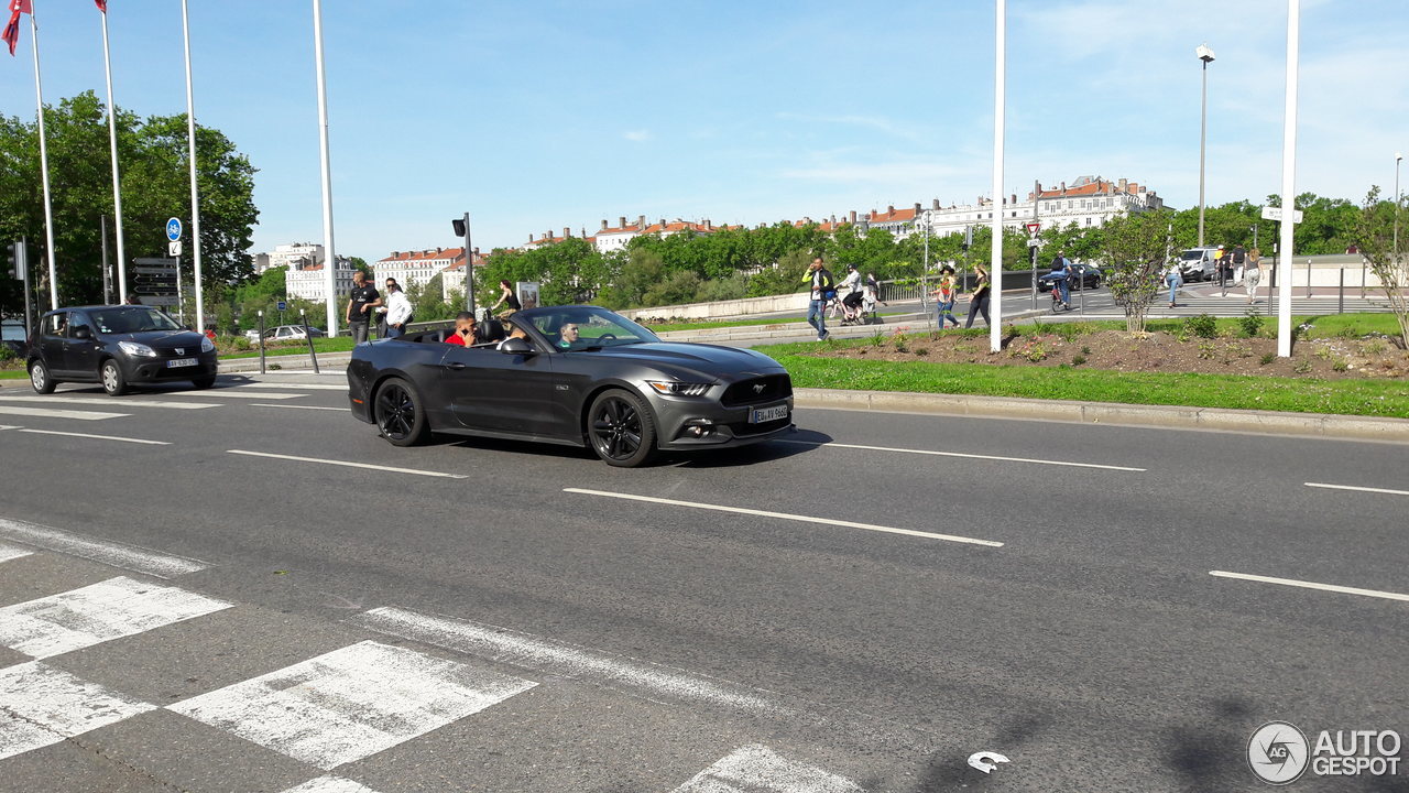 Ford Mustang GT Convertible 2015