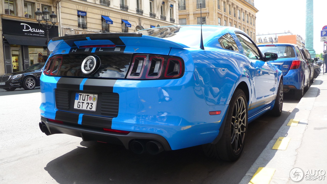 Ford Mustang Shelby GT500 2013