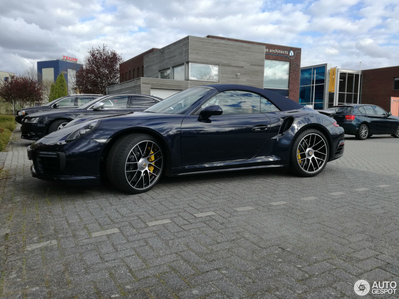 Porsche 991 Turbo S Cabriolet MkII