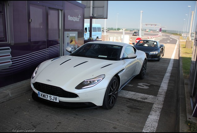 Aston Martin DB11