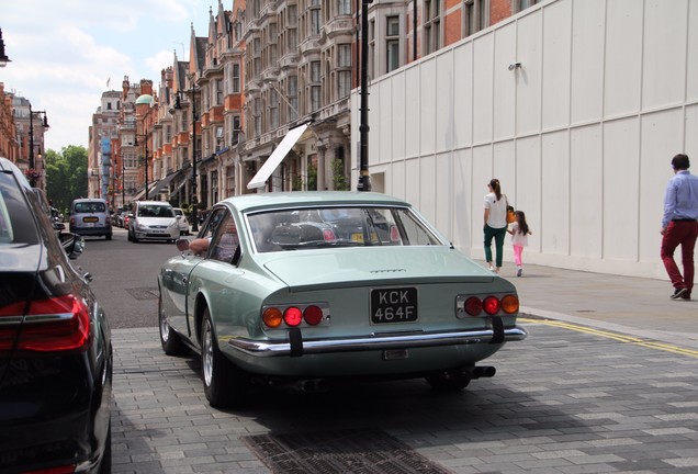 Ferrari 365 GT 2+2