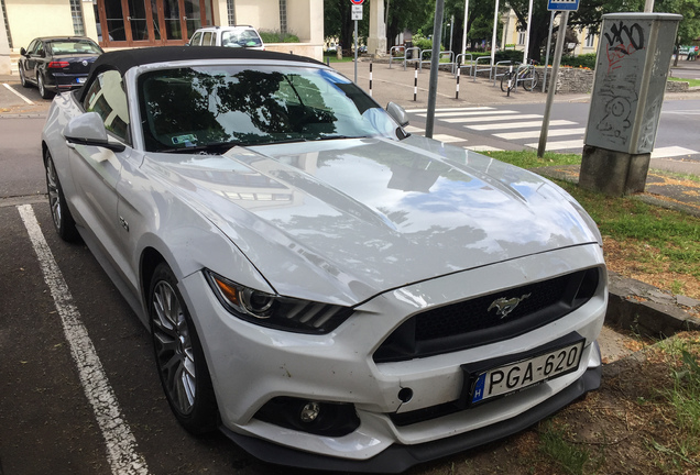 Ford Mustang GT Convertible 2015