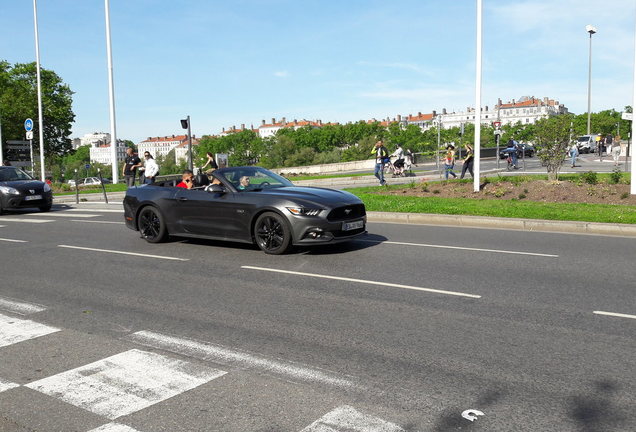 Ford Mustang GT Convertible 2015