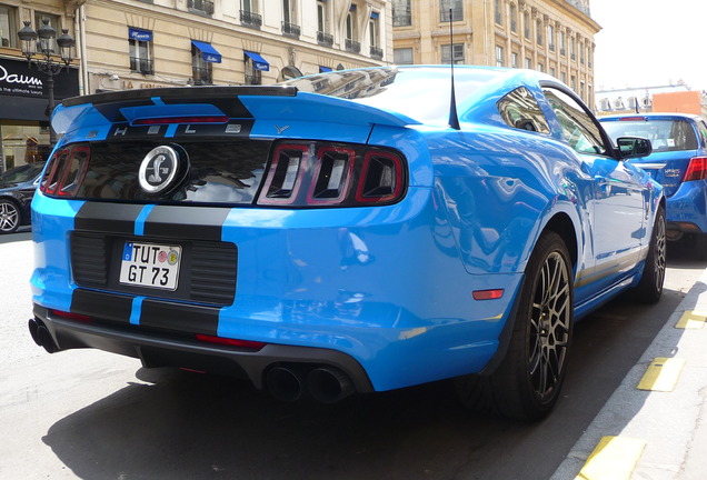 Ford Mustang Shelby GT500 2013