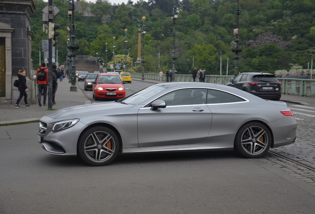 Mercedes-Benz S 63 AMG Coupé C217