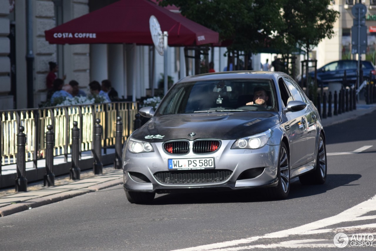 BMW M5 E60 2005