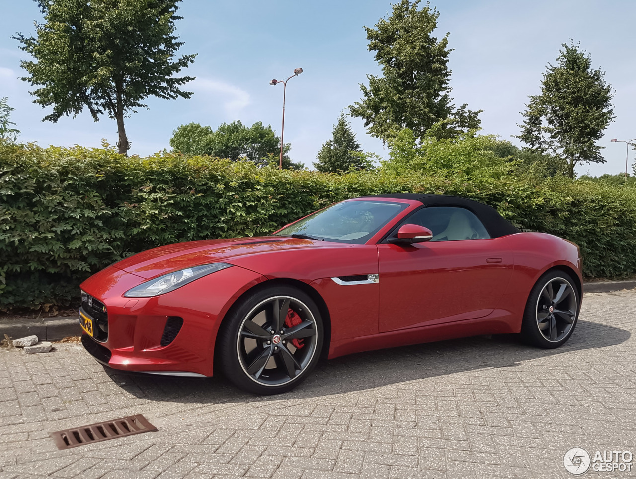 Jaguar F-TYPE S Convertible