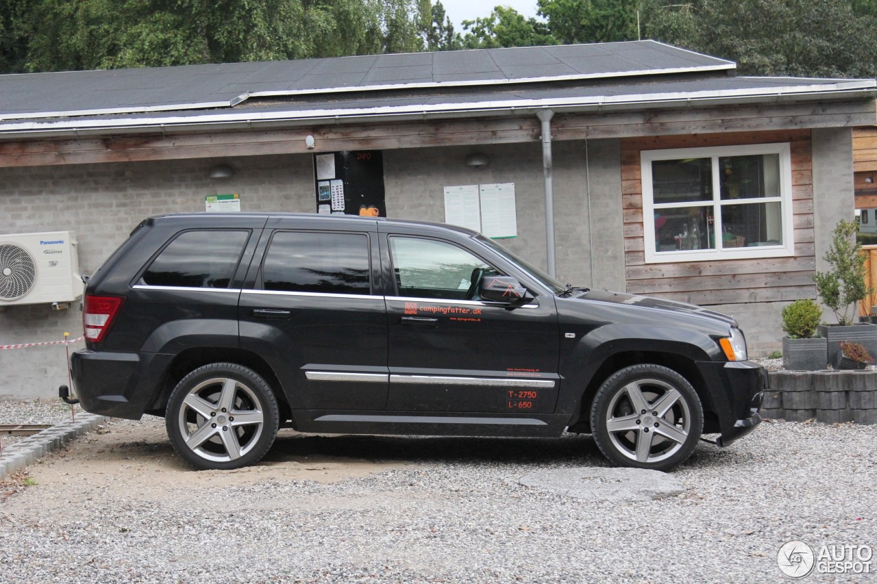 Jeep Grand Cherokee SRT-8 2005