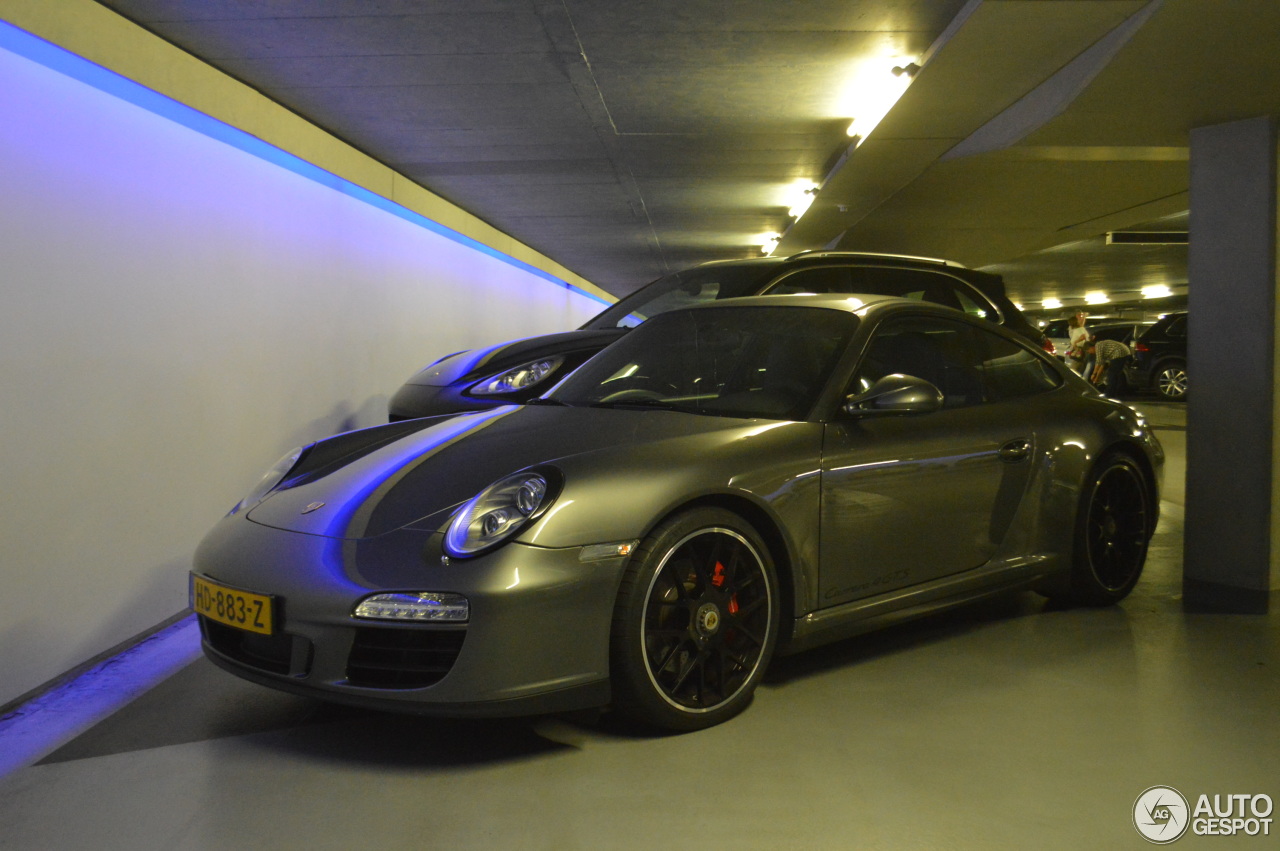 Porsche 997 Carrera 4 GTS