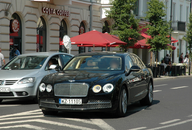 Bentley Flying Spur V8