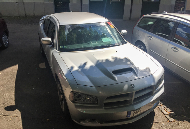 Dodge Charger SRT-8