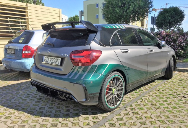 Mercedes-AMG A 45 W176 Petronas 2015 World Champions Edition