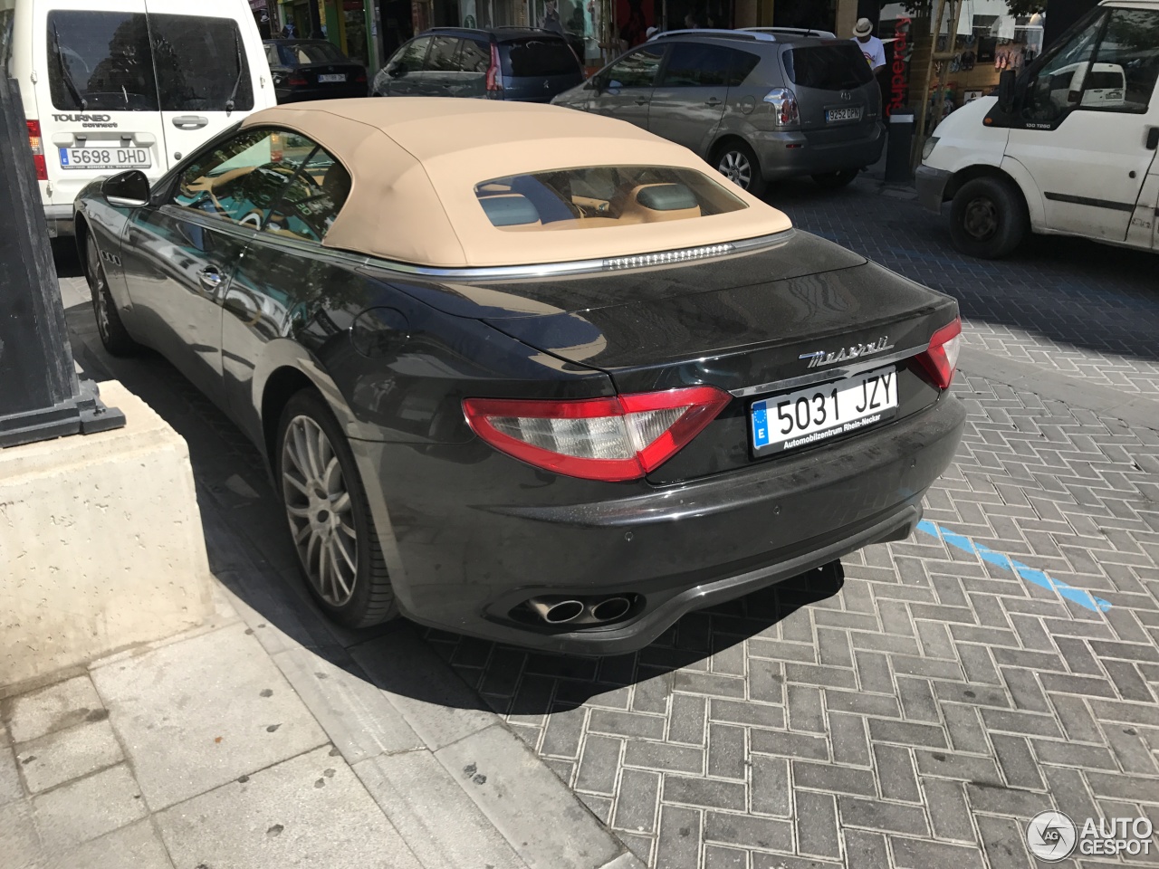 Maserati GranCabrio