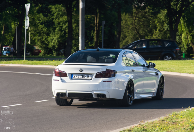 BMW M5 F10 2011